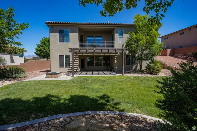 1288 E Silver Shadows Dr, Washington, UT 84780 - #2