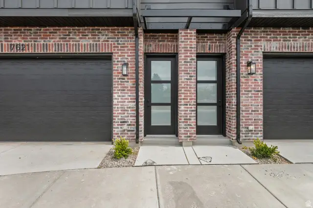 7649 S 300 E, Sandy, UT 84047 - #3