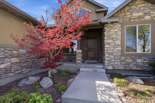 5823 W Round Rock Dr, Herriman, UT 84096 - #3