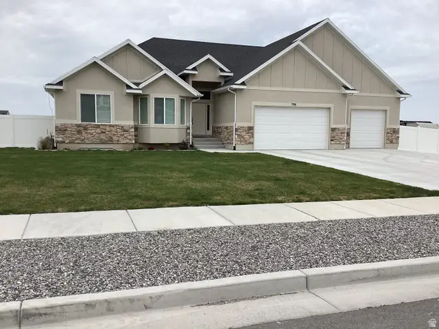 796 W Cherry Orchard Ln, Grantsville, UT 84029 - #1
