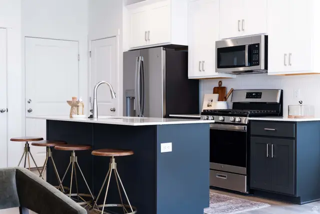 869 S Mathilda Dr #245, Saratoga Springs, UT 84045 - #3