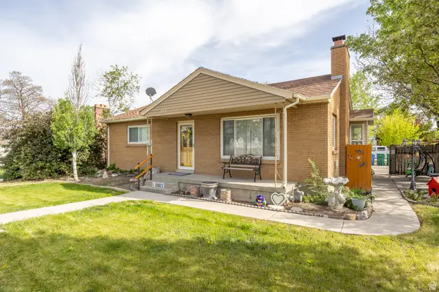 1887 W Myers Ln, Riverton, UT 84065 - #2