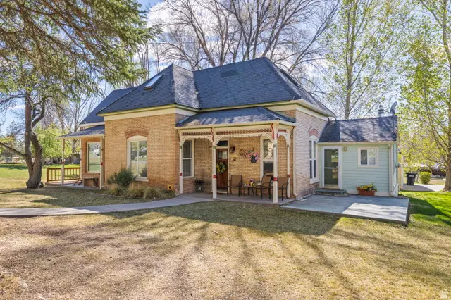 389 N 100 E, Spring City, UT 84662 - #1