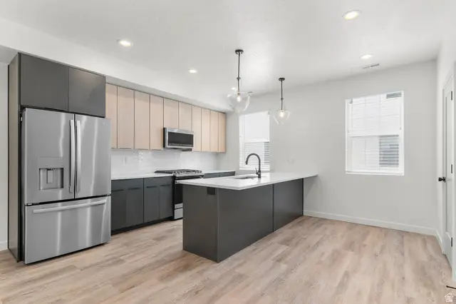 527 W 620 N #133, Centerville, UT 84014 - #2