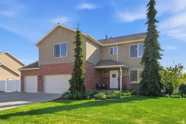 476 S Windcrest Way, Kaysville, UT 84037 - #1