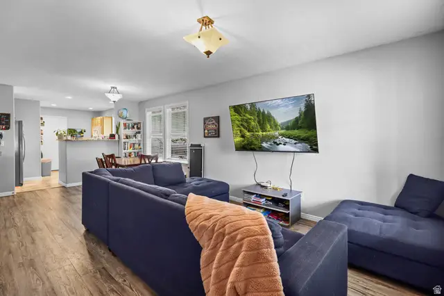 1693 N Aaron Dr, Tooele, UT 84074 - #3