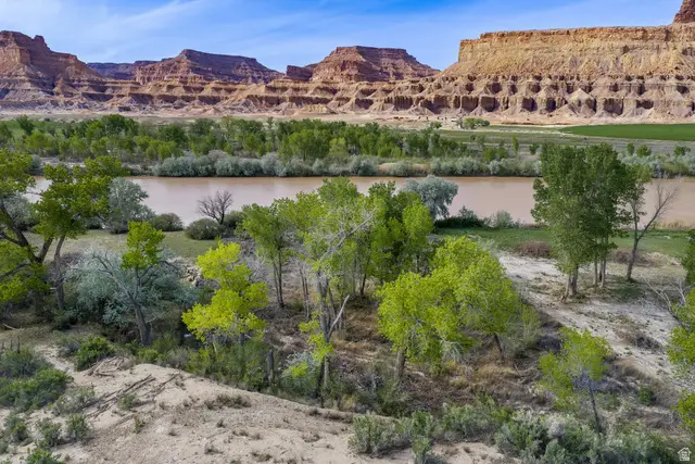 4915 Hastings Rd, Green River, UT 84525 - #2