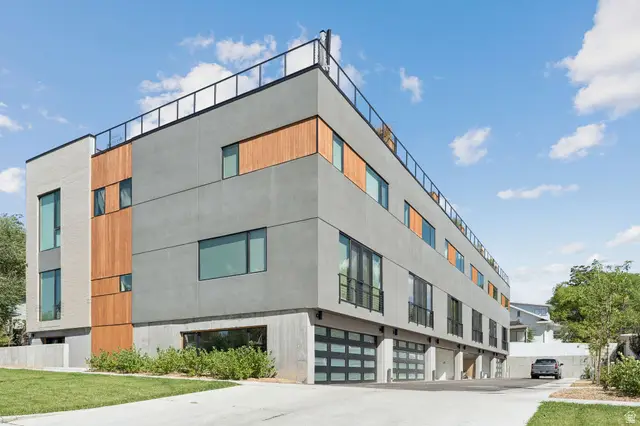 860 E 3rd Ave N #3, Salt Lake City, UT 84103 - #2