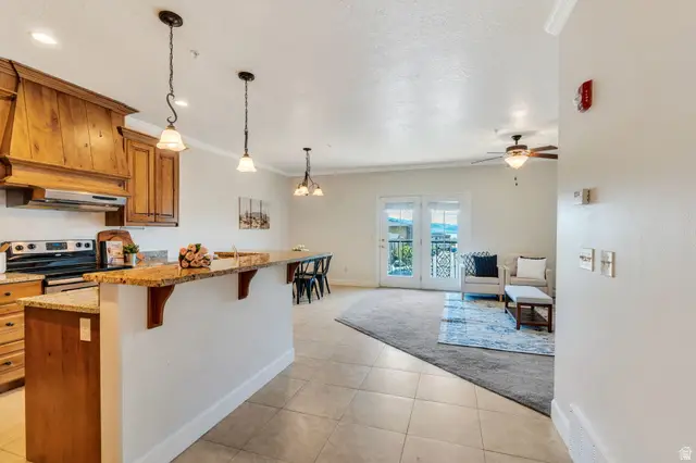 983 W 1055 N #812, Orem, UT 84057 - #2