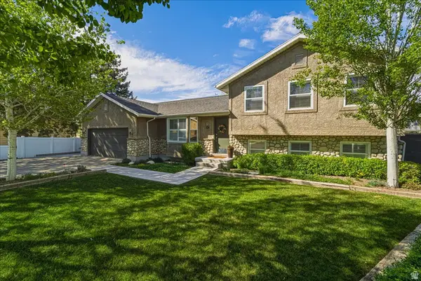 740 W Quaking Aspen Dr S, Murray, UT 84123