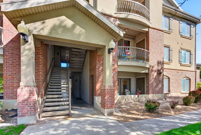 151 S Pleasant Grove Blvd, Pleasant Grove, UT 84062 - #2