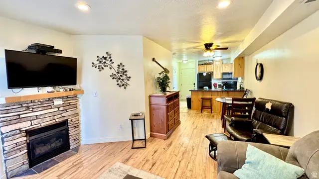 929 Harbor Vlg #120, Garden City, UT 84028 - #3