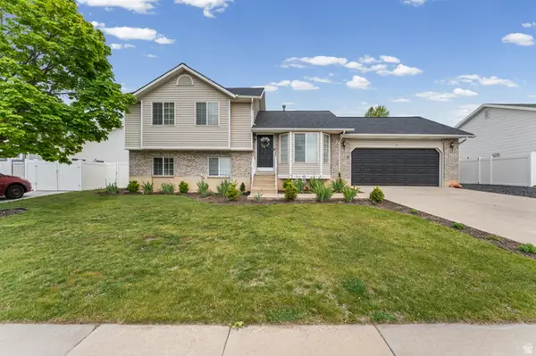3 E Alfred Ave, Kaysville, UT 84037