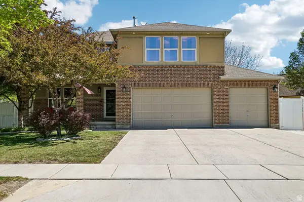 13727 S Blayde Dr W, Herriman, UT 84096