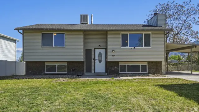 837 E Carnation Dr, Sandy, UT 84094 - #2