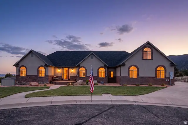 1049 E Fenwick Way, Cedar City, UT 84721 - #3