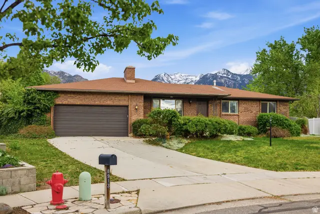 8913 S Renegade Rd, Sandy, UT 84093 - #3