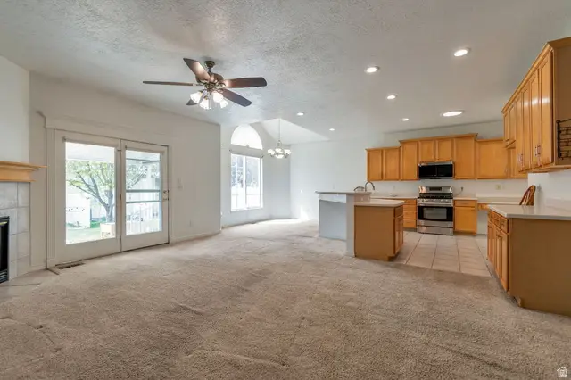 1089 W Tithing Hill Pl Pl S, Riverton, UT 84065 - #2