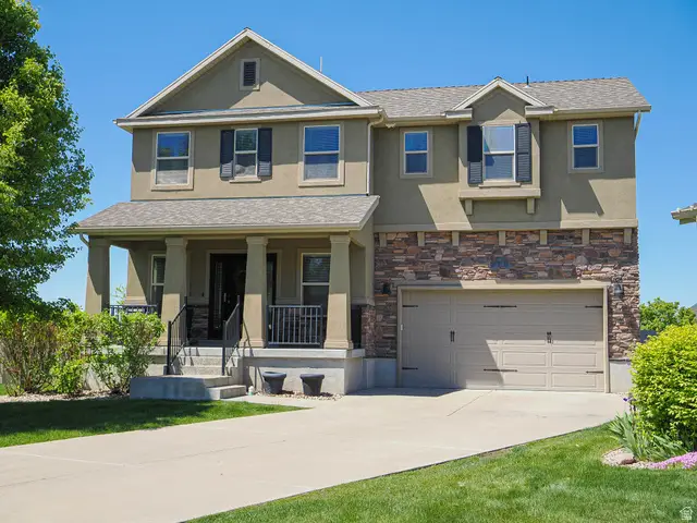 879 W Saddlebrook Dr, Kaysville, UT 84037 - #1