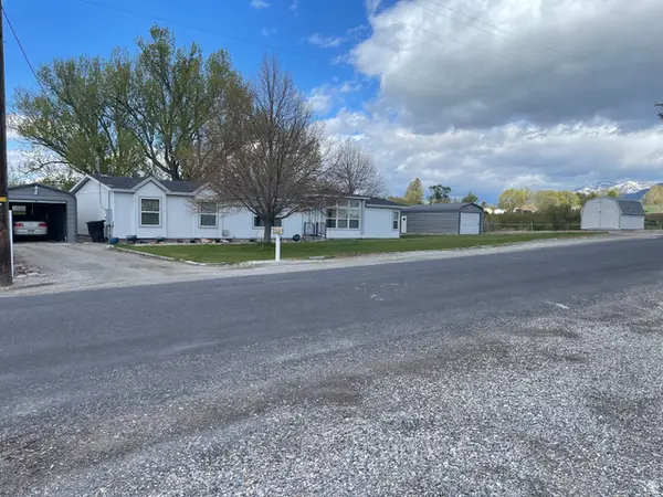 655 N 400 -w W, Malad City, ID 83252