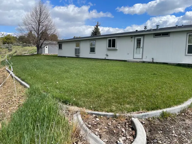 655 N 400 -w W, Malad City, ID 83252 - #2