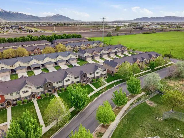 1165 W 100 S, Springville, UT 84663 - #2