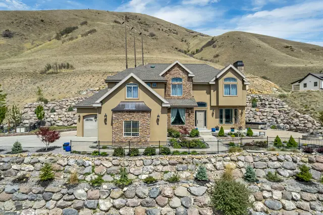 2543 E 700 S, Springville, UT 84663 - #1