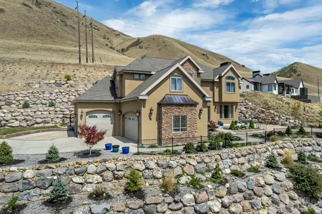 2543 E 700 S, Springville, UT 84663 - #2