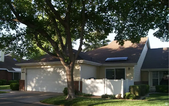 845 N Valley Dr #904, Saint George, UT 84770 - #3