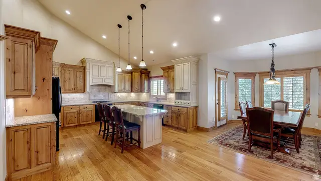 551 E Sunflower Ln, Salem, UT 84653 - #3