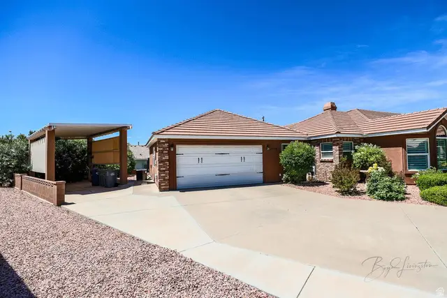 3674 S 1660 W Cir, Saint George, UT 84790 - #1