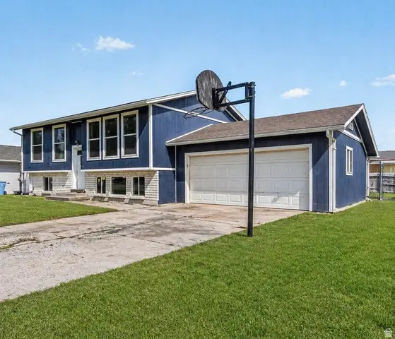 915 Knowles Ln, Logan, UT 84321