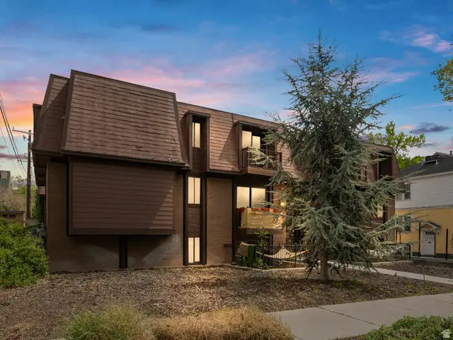 120 G St, Salt Lake City, UT 84103 - #2