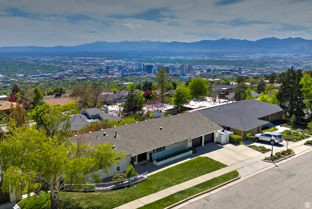 812 E 18th Ave N, Salt Lake City, UT 84103 - #2