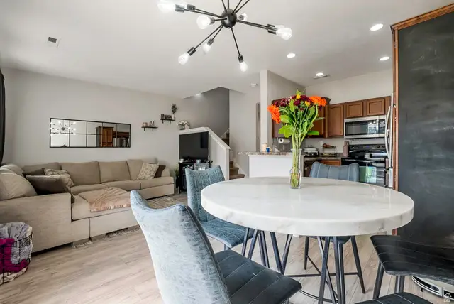 60 E Calbourne Ln. S #3, Sandy, UT 84070 - #3