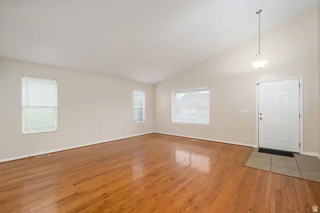 451 E Apple Ln S, Pleasant Grove, UT 84062 - #2