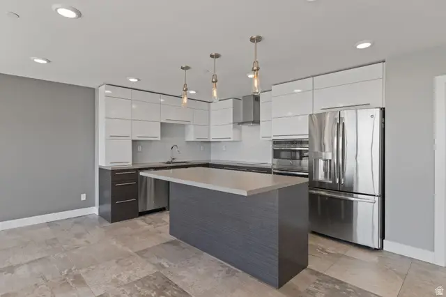 560 E South Temple St S #802, Salt Lake City, UT 84102 - #3