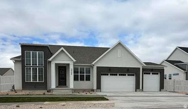 2905 N Kingbird Dr #609, Eagle Mountain, UT 84005