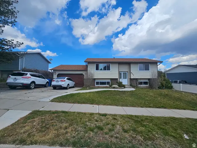 6048 W Borax Ave, Kearns, UT 84118 - #1