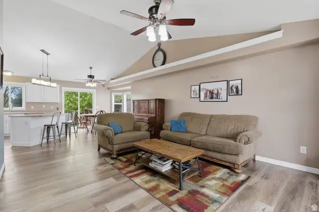 1189 N 750 W, Clinton, UT 84015 - #2