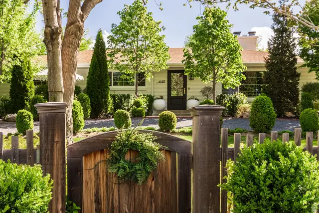 4411 S Wander Ln, Holladay, UT 84124 - #2