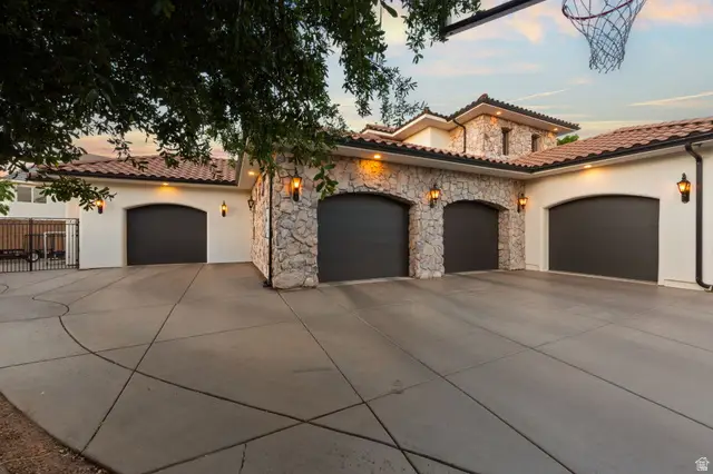 2334 Leda Ln, Santa Clara, UT 84765 - #3