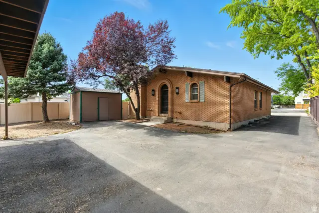 1314 E Crandall Ave, Salt Lake City, UT 84106 - #2