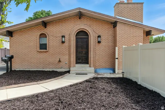 1314 E Crandall Ave, Salt Lake City, UT 84106 - #3