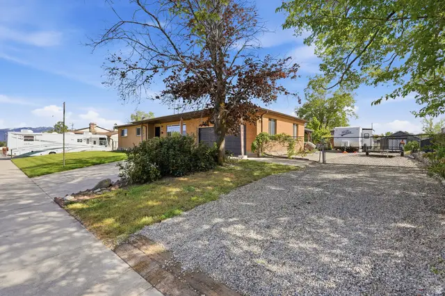 5533 W Janette Ave, West Valley City, UT 84120 - #3