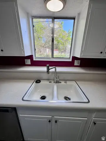 3930 W Dean Dr S, West Valley City, UT 84120 - #3