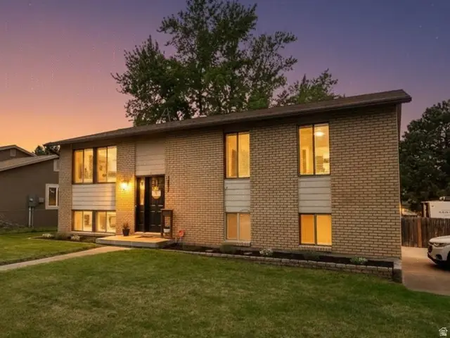 5037 S 2875 W, Roy, UT 84067 - #2