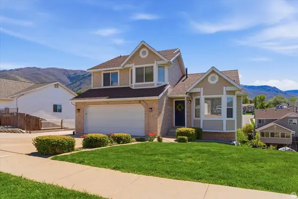 2204 E 3225 N, Layton, UT 84040