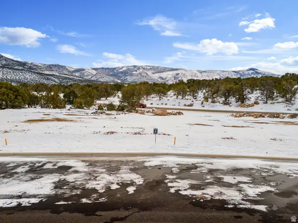 3157 W Moon Crest Dr #6, Cedar City, UT 84720