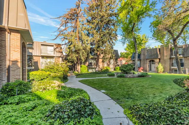 4868 S Highland Cir #2, Holladay, UT 84117 - #2